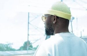 Eddy Kenzo – Nkulowozaako Eddy Kenzo - Nkulowozaako